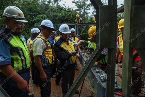 DATUK SERI ALEXANDER NANTA LINGGI