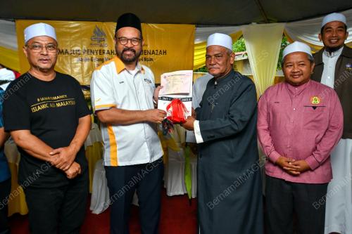 ZAFRI AB HALIM