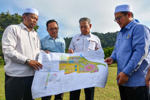 DATUK SERI MUSTAPA MOHAMED