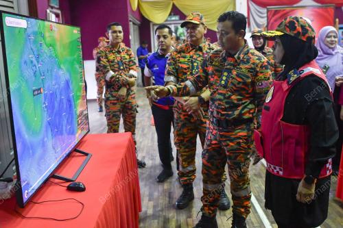 DATUK AIMAN ATHIRAH SABU
