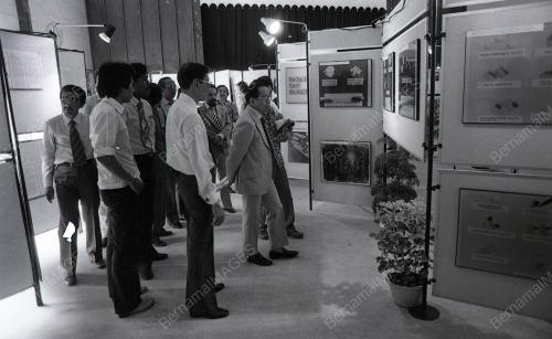 KB01_08012015_PAMERAN_ANTIDADAH