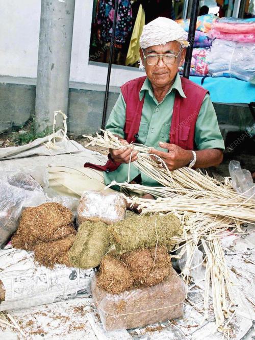 PAK HIM, KUDHRAT TUA