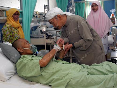 DATUK DR ILIAS HUSSAIN