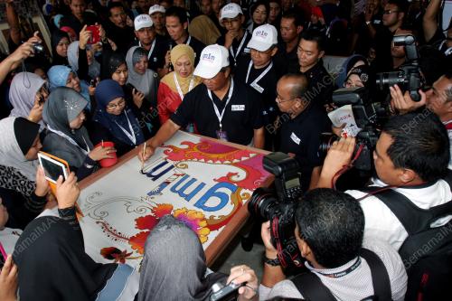 KB01_08112012_MUHYIDDIN
