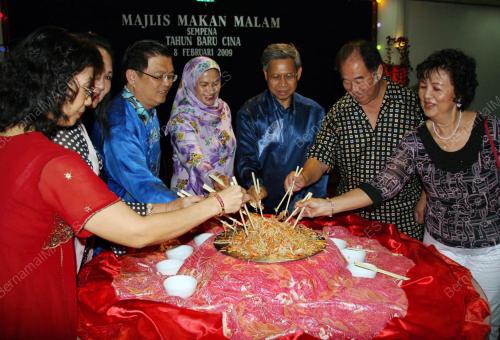 MUSTAPA MOHAMED