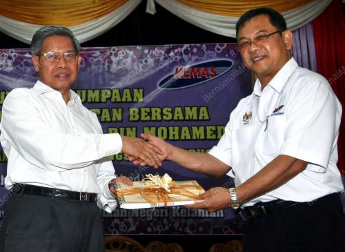 MUSTAPA MOHAMED