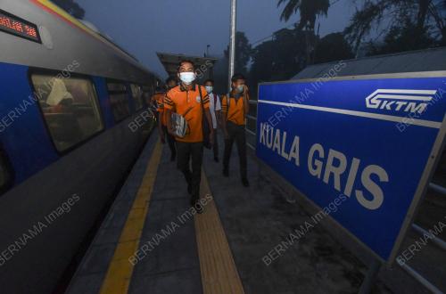 TINJAUAN HARI PERSEKOLAHAN