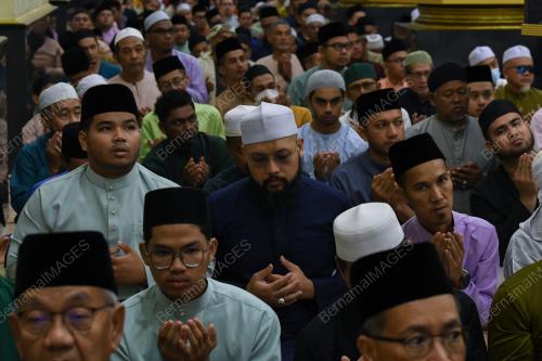 SOLAT SUNAT AIDILFITRI