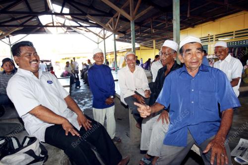 PILIHAN RAYA KECIL MANIK URAI