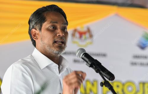 KHAIRY JAMALUDDIN