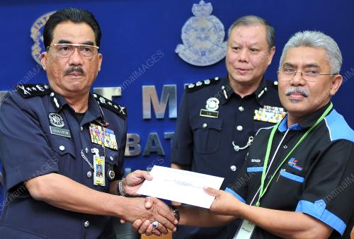 KB01_11032014_POLIS_MH370