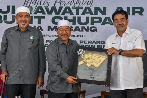DATUK MOHD NASSURUDDIN DAUD