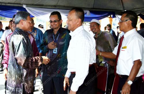 MUSTAPA MOHAMED