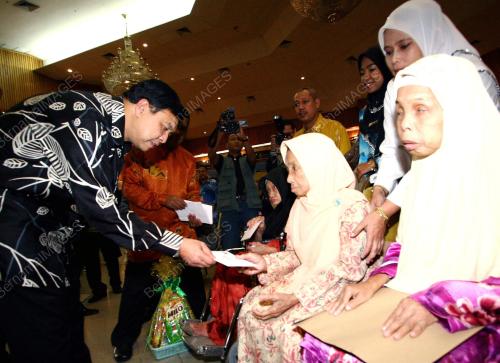 AHMAD ZAHID HAMIDI