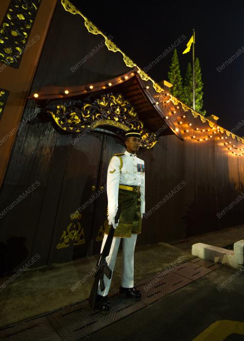 KB01_13122016_BENDERA