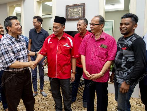 DATUK SERI IKMAL HISHAM ABDUL AZIZ