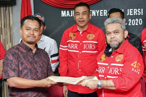 DATUK SHAARI MAT HUSSAIN