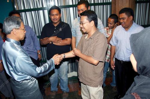 MUSTAPA MOHAMED