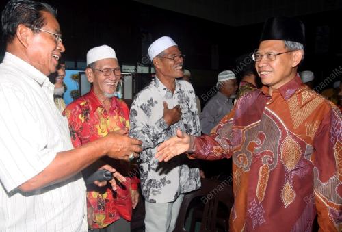 MUSTAPA MOHAMED