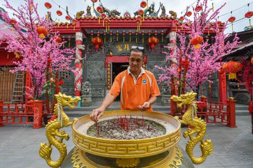 PERSIAPAN TAHUN BARU CINA