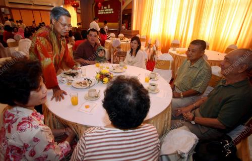 MUSTAPA MOHAMED