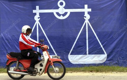 KB01_16042018_BENDERA