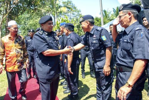 KB01_17052015_IGP_COMMUNITY_POLICING
