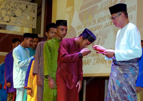 KB01_17062017_SUMBANGAN_BN201706157008