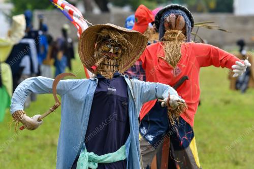 PAMERAN ORANG-ORANGAN