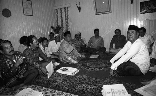 KB01_18022015_MESYUARAT_UMNO