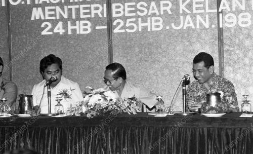 KB01_18022015_RASMI_FORUM