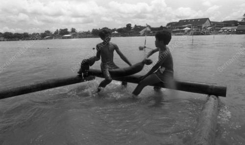 KB01_20032015_PESTA_SUNGAI050