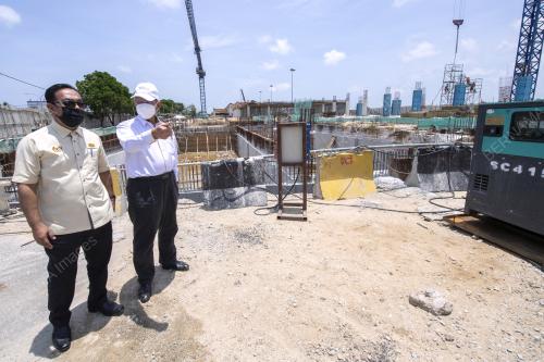 DATUK SERI MUSTAPA MOHAMED