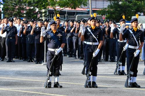 SAMBUTAN HARI POLIS KE 216