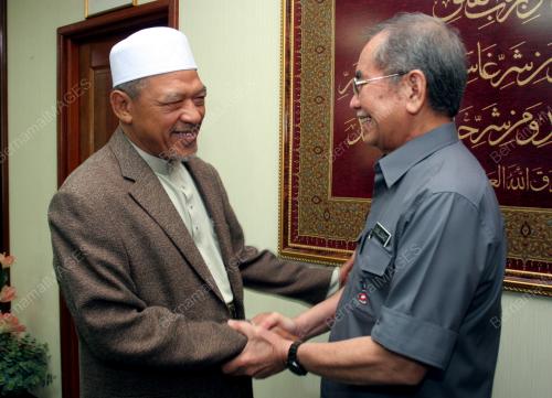 KB01_20082013_KUNJUNG_HORMAT