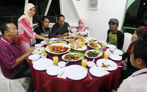 KB01_20092012_FOOD_TRAIL