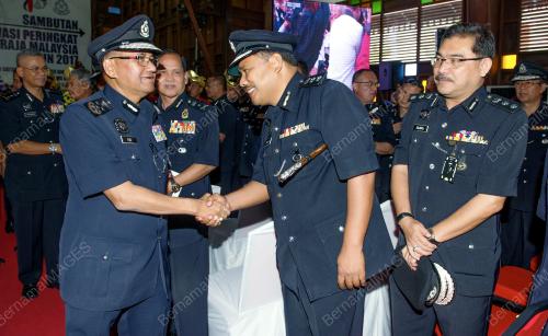 KB01_20092017_KEPIMPINAN_INOVASI