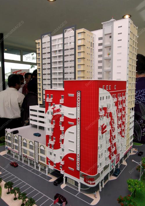 TUNE HOTELS DAN PANGSAPURI