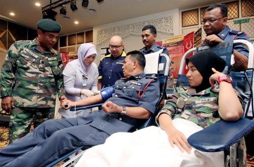 KB01_21052015_DERMA_DARAH