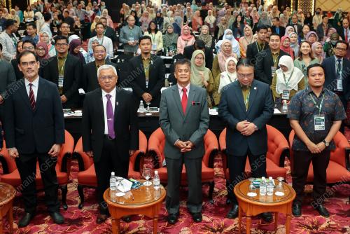 DATUK DR ZAINI HUSSIN