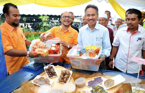 KB01_21112015_MAKANAN_BANJIR