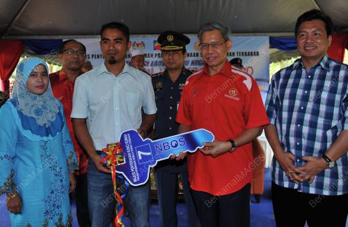 KB01_21122013_KUNCI_RUMAH