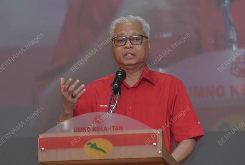 DATUK SERI ISMAIL SABRI YAAKOB