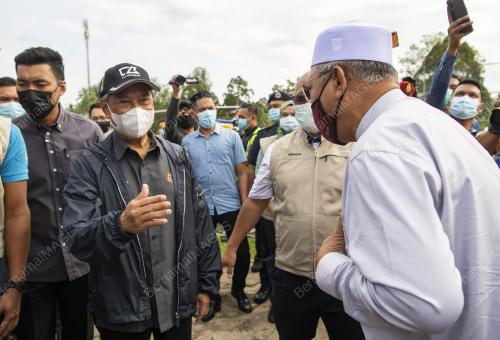 TAN SRI MUHYIDDIN YASSIN