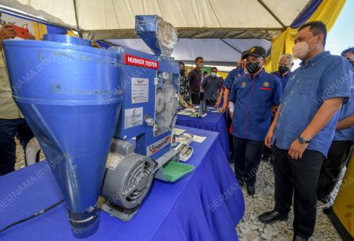 DATUK SERI DR RONALD KIANDEE