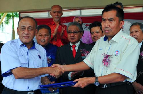 DATUK HASSAN MALEK