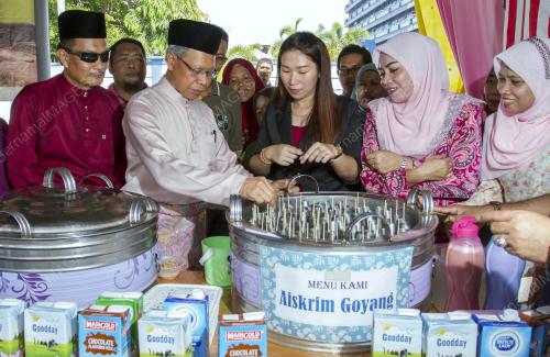 KB01_23072017_JAMUAN_RAYA