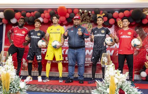 JERSI TRW KELANTAN FC