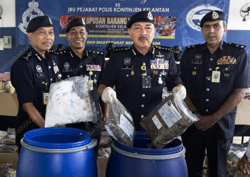 DATUK MUHAMAD ZAKI HARUN