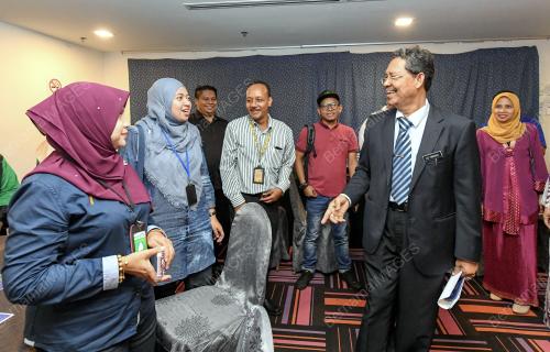 KB01_25042018_PUSAT_MEDIA_BN201804246316